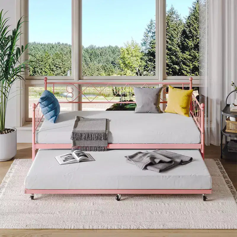 Lit de repos double en métal avec lit gigogne, Tête de lit en forme de cœur, Cadre de canapé-lit à lattes en acier, Lit d'appoint peu encombrant pour chambre à coucher, Montage facile
