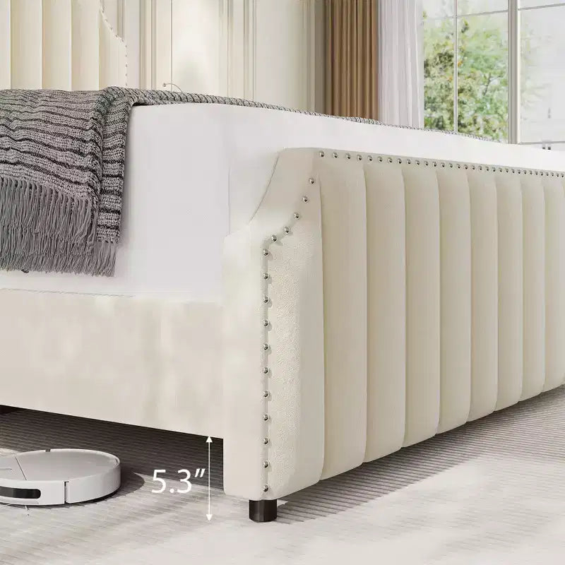 Cadre de lit king-size en velours, tête et pied de lit de 127,5 cm de hauteur, plateforme de lit king-size rembourrée avec garniture cloutée, aucun sommier tapissier requis