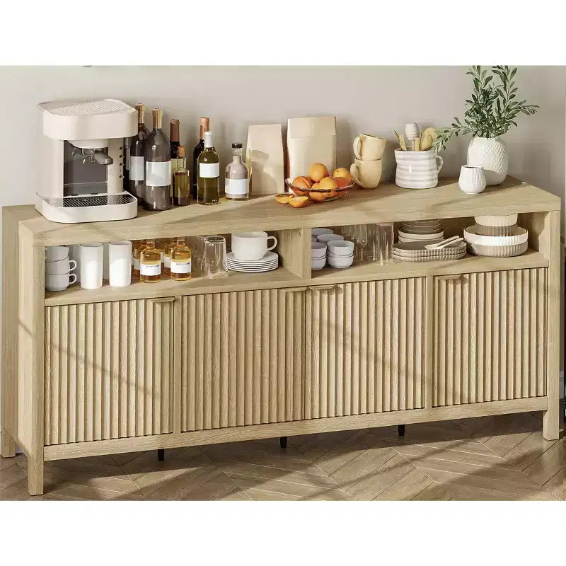 Buffet moderne cannelé, Armoire de rangement à 4 portes avec étagères réglables, pour Salle à manger Salon Entrée