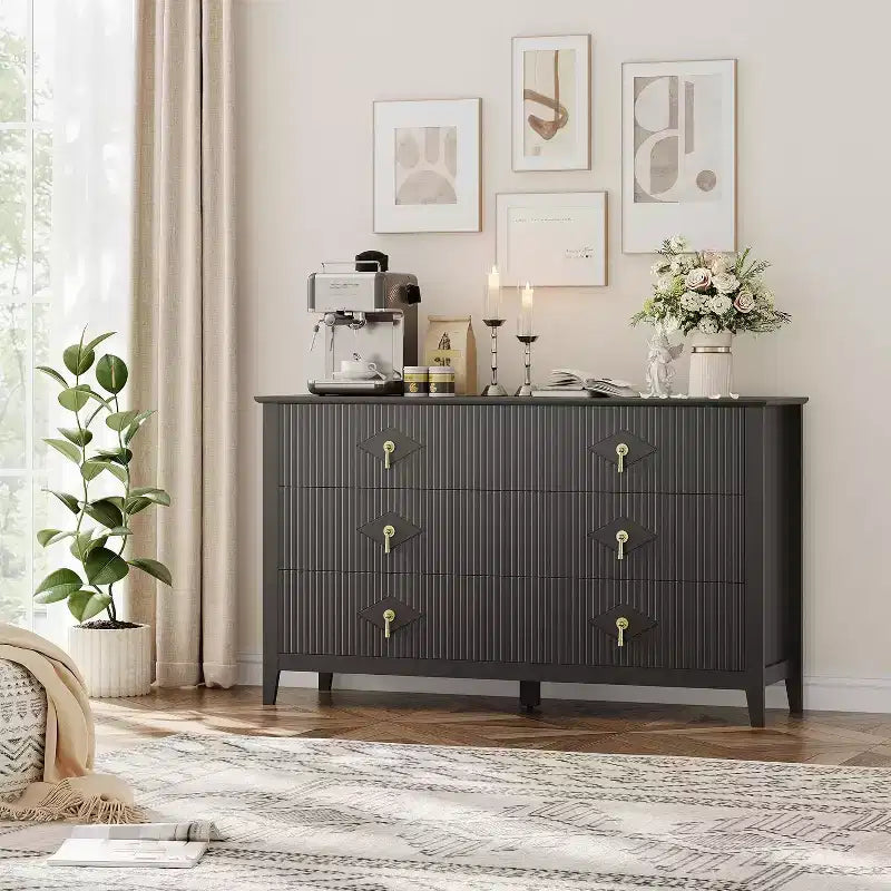 Commode à 6 tiroirs extra large de 137 cm avec panneaux cannelés Meuble de rangement moderne Meuble TV finition chêne, pour chambre, salon, couloir