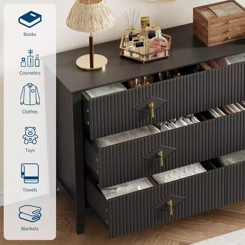 Commode à 6 tiroirs extra large de 137 cm avec panneaux cannelés Meuble de rangement moderne Meuble TV finition chêne, pour chambre, salon, couloir