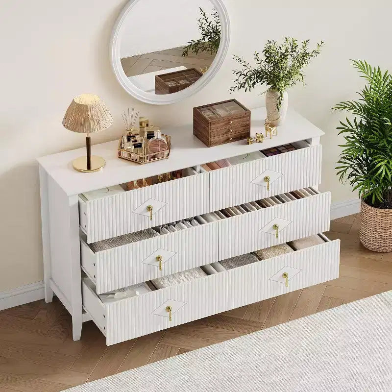 Commode à 6 tiroirs extra large de 137 cm avec panneaux cannelés Meuble de rangement moderne Meuble TV finition chêne, pour chambre, salon, couloir