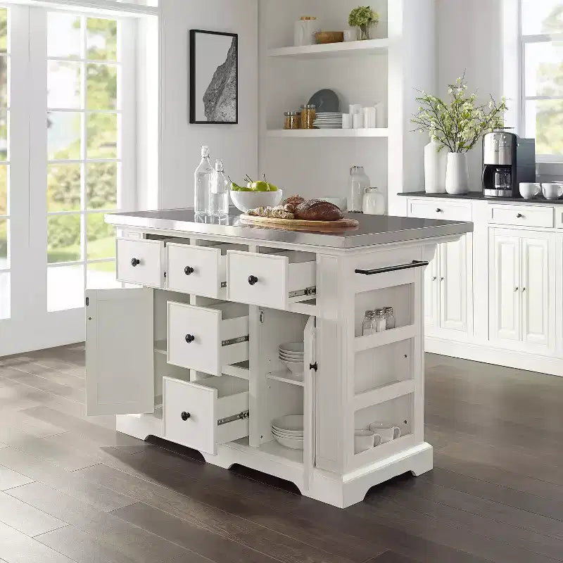 Îlot de cuisine avec plateau en acier inoxydable